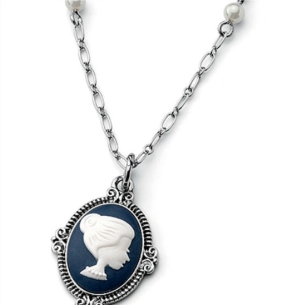 Lia Sophia necklace - Ravinia